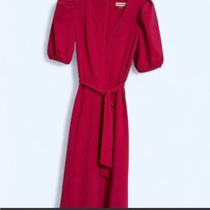 Calvin Klein Magenta V-Neck Puff-Sleeve Midi Dress